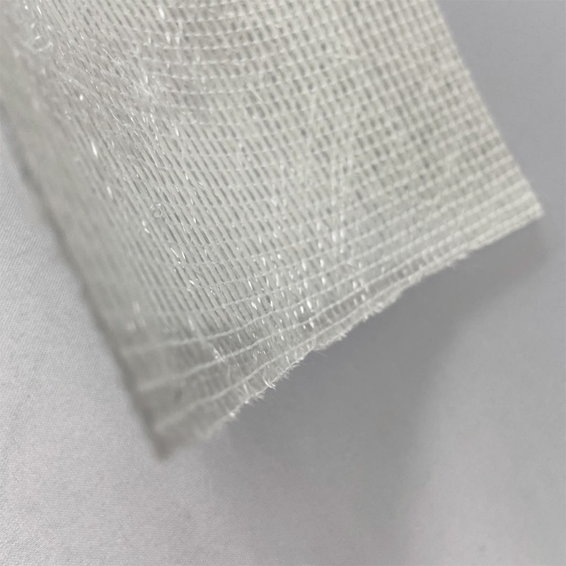 450 g Jednosmerná jemná pletená kompozitná plsť pre veternú silu Pultrusion